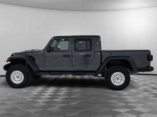 Gray 2022 Jeep Gladiator Rubicon