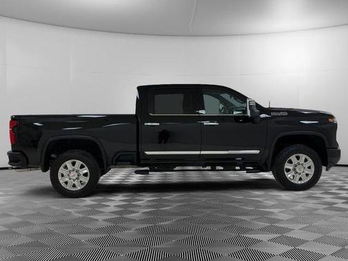 2025 Chevrolet Silverado 2500 High Country