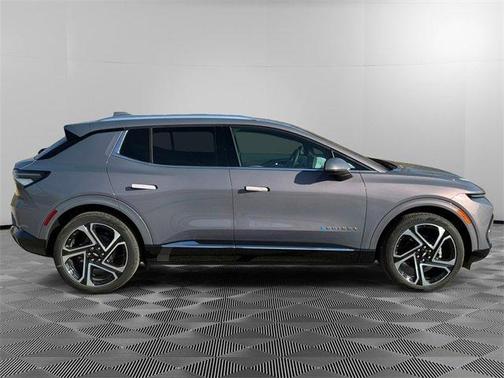 2026 Chevrolet Equinox EV LT 2