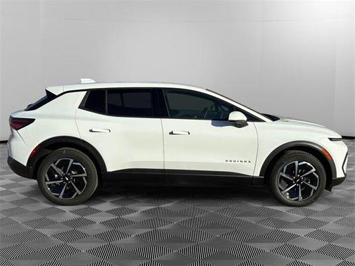 2026 Chevrolet Equinox EV LT 1