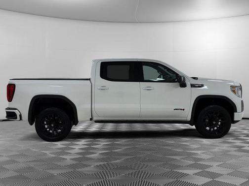 White 2021 GMC Sierra 1500 AT4