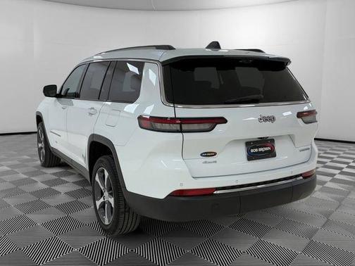 White 2023 Jeep Grand Cherokee L Limited