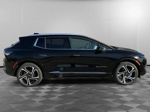 2026 Chevrolet Equinox EV LT 2