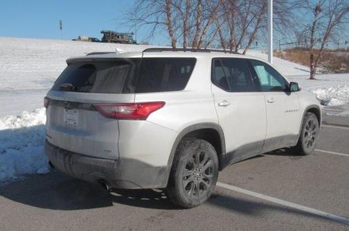 2021 Chevrolet Traverse RS