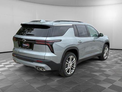 Gray 2027 Chevrolet Traverse LT