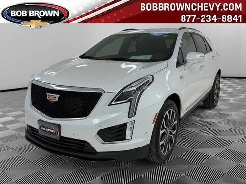 White 2024 Cadillac XT5 Sport