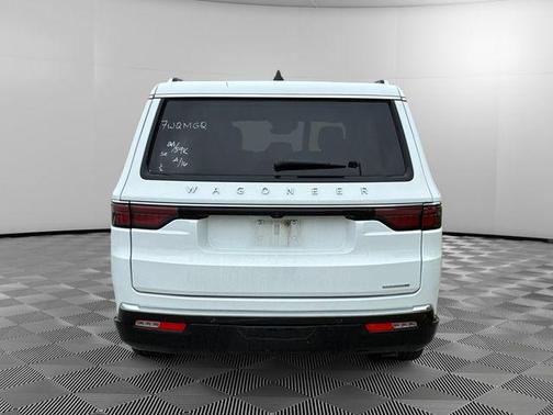 White 2024 Jeep Wagoneer L Series II