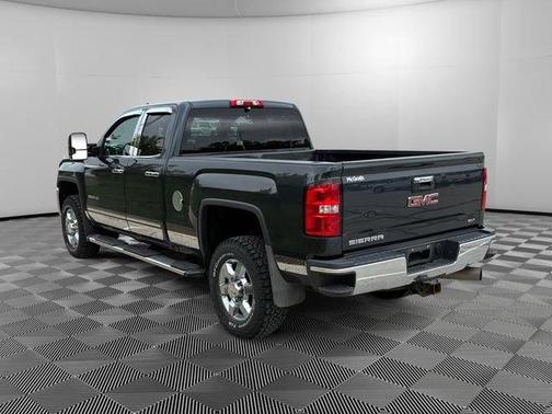 Gray 2018 GMC Sierra 2500 SLT