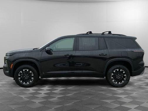 Black 2026 Chevrolet Traverse Z71