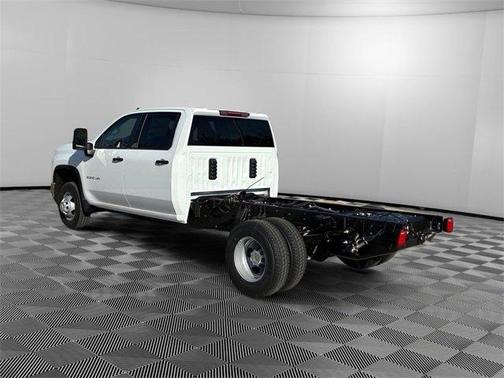 2026 Chevrolet Silverado 3500 WT