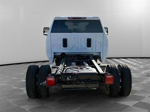 2026 Chevrolet Silverado 3500 WT