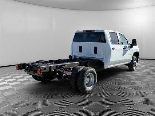 2026 Chevrolet Silverado 3500 WT