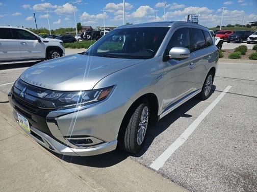 Alloy Silver Metallic 2019 Mitsubishi Outlander PHEV GT W/ PACKAGE