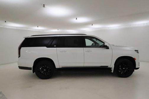 2023 Cadillac Escalade ESV Sport