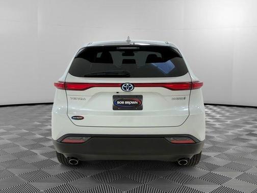 Blizzard Pearl 2021 Toyota Venza LE