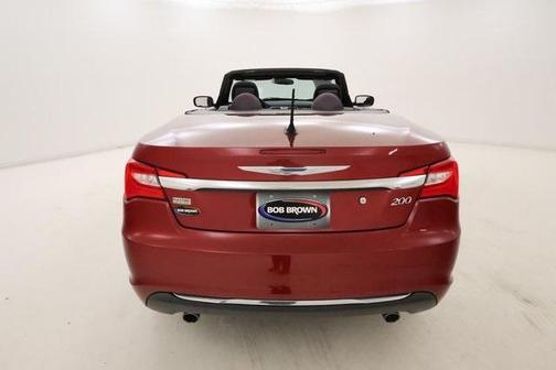 2013 Chrysler 200 Touring