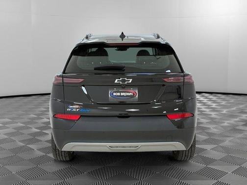 Mosaic Black Metallic 2023 Chevrolet Bolt EUV LT