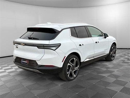 2026 Chevrolet Equinox EV LT 2