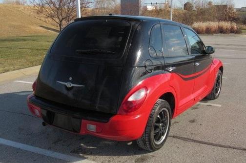 Photo 3 of 19 of 2006 Chrysler PT Cruiser Limited