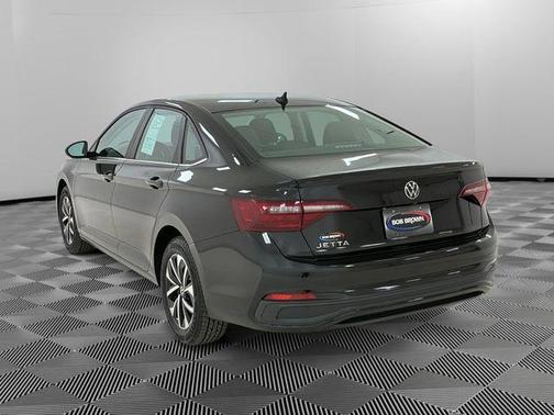 Deep Black Pearl Effect 2024 Volkswagen Jetta 1.5T S