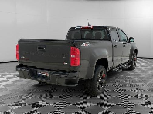 Black 2022 Chevrolet Colorado LT