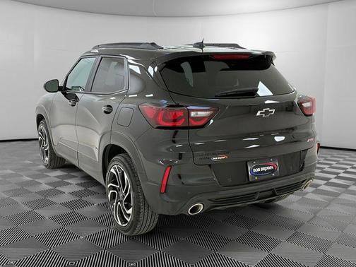 Black 2024 Chevrolet Trailblazer RS