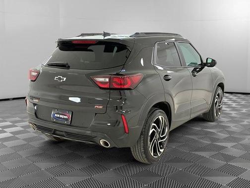 Black 2024 Chevrolet Trailblazer RS