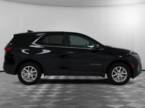 Black 2024 Chevrolet Equinox LT