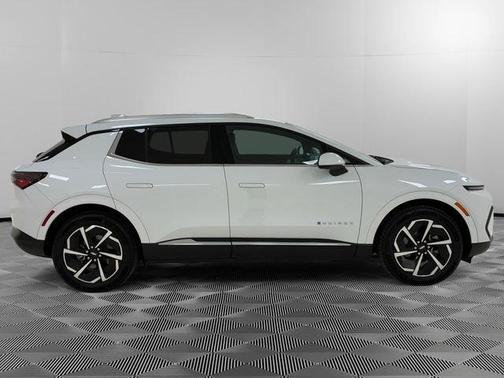 White 2025 Chevrolet Equinox EV LT 2