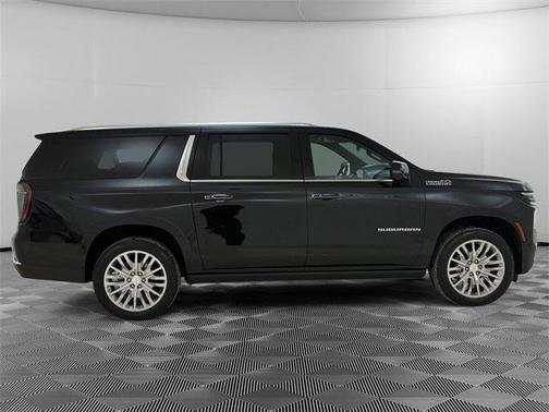 2025 Chevrolet Suburban High Country