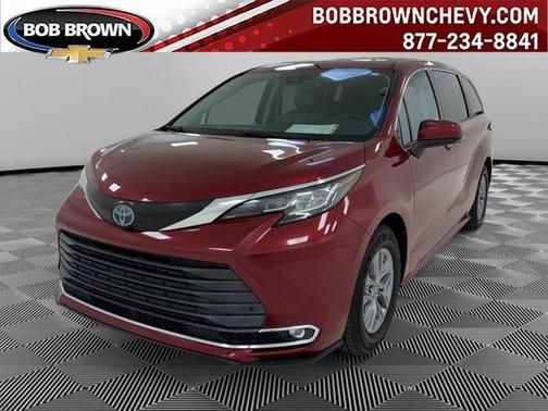 Red 2022 Toyota Sienna XLE