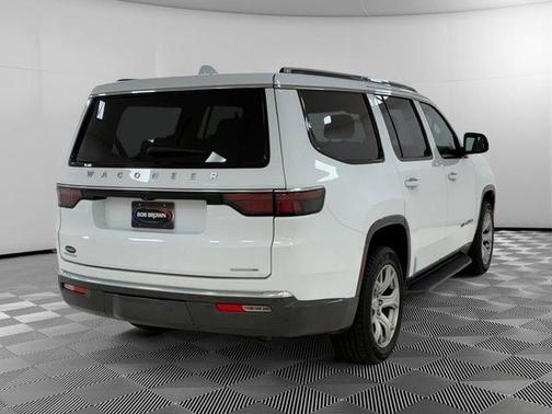 White 2022 Jeep Wagoneer Series II