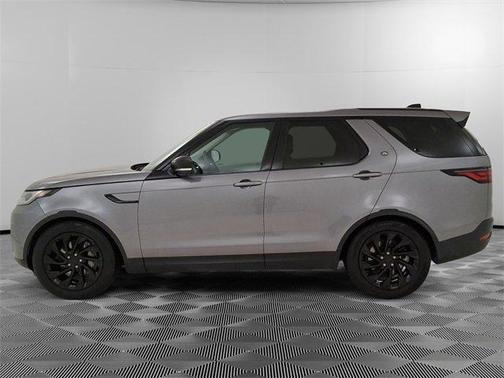 2024 Land Rover Discovery P300 S