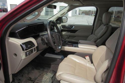 2019 Lincoln Navigator Select