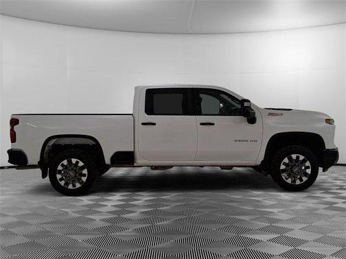 2025 Chevrolet Silverado 2500 Custom