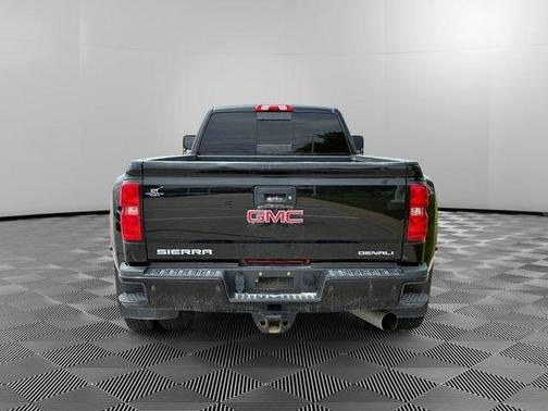 Black 2018 GMC Sierra 3500 Denali