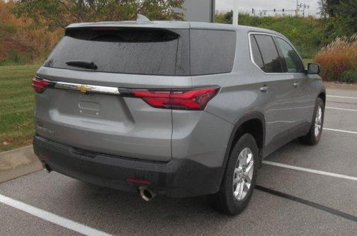2023 Chevrolet Traverse LS