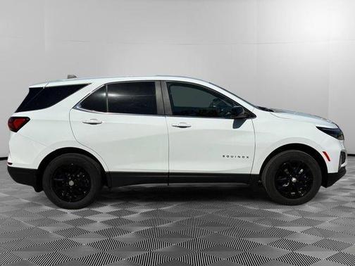 White 2023 Chevrolet Equinox 1LT