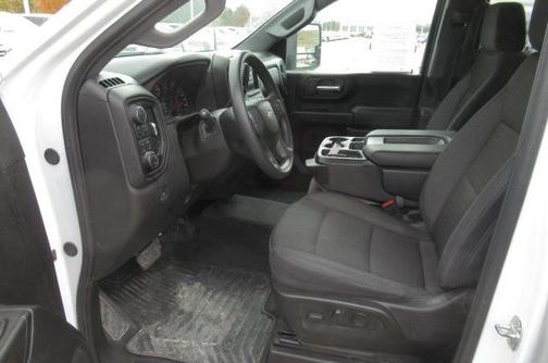 2025 Chevrolet Silverado 2500 Custom