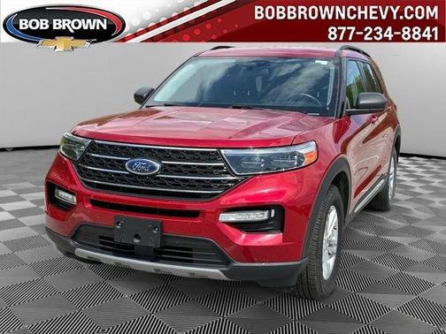 Red 2022 Ford Explorer XLT