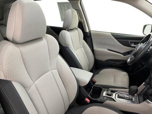 Magnetite Gray Metallic 2024 Subaru Forester Premium