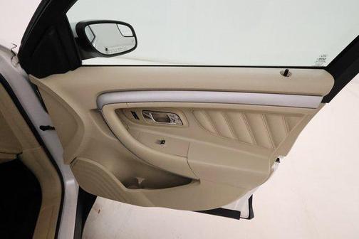 2016 Ford Taurus SEL