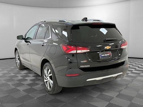 Black 2024 Chevrolet Equinox Premier
