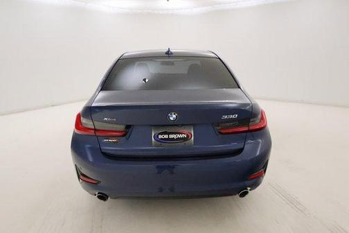 2021 BMW 330 i xDrive