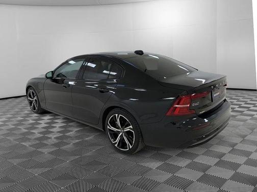Black 2023 Volvo S60 Recharge Plug-In Hybrid T8 Plus Dark Theme