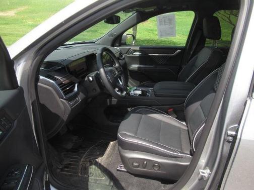 Sterling 2025 GMC Acadia Denali