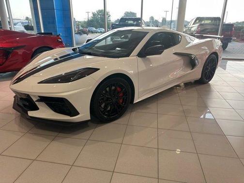 2026 Chevrolet Corvette Stingray w/2LT