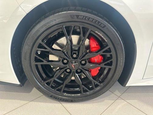 2026 Chevrolet Corvette Stingray w/2LT