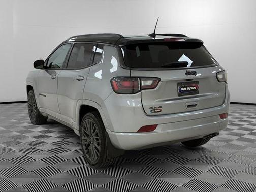 Silver 2022 Jeep Compass Limited