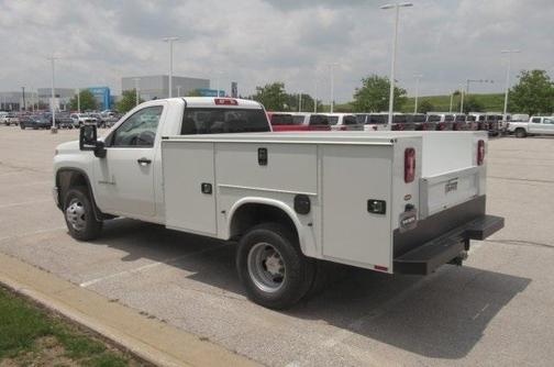 2025 Chevrolet Silverado 3500 WT